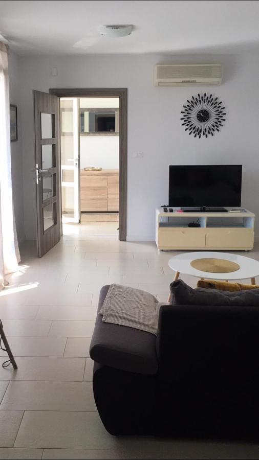 Kairos Apartment Trogir Bagian luar foto