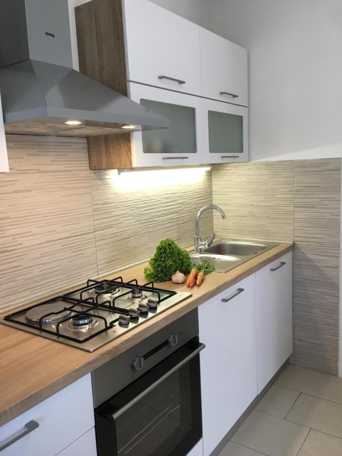 Kairos Apartment Trogir Bagian luar foto