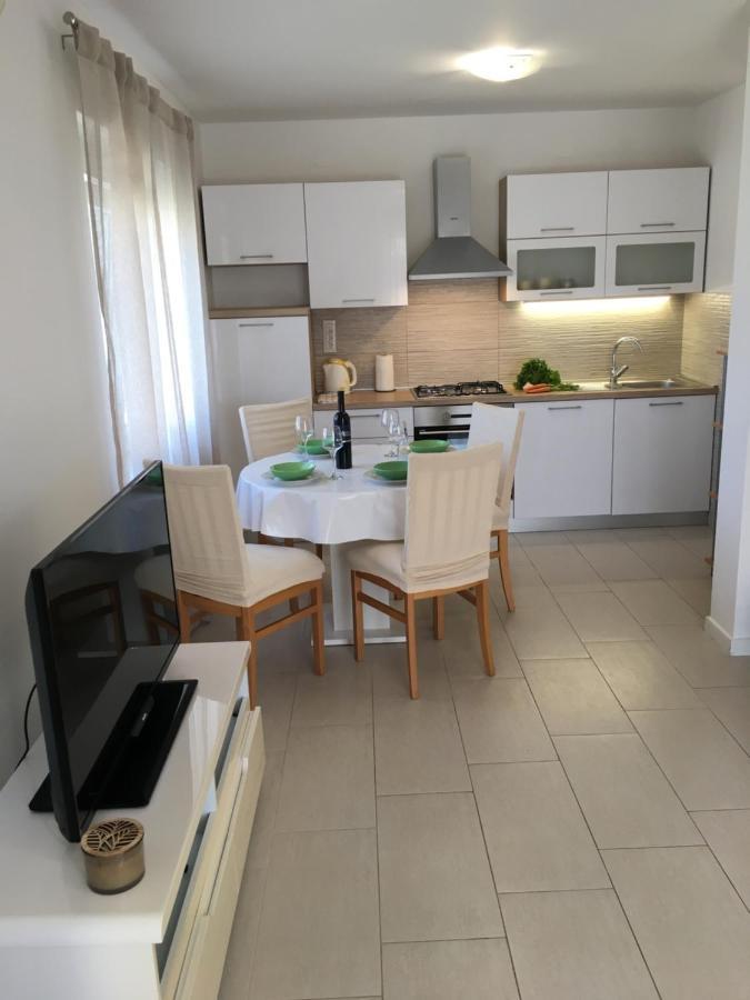 Kairos Apartment Trogir Bagian luar foto