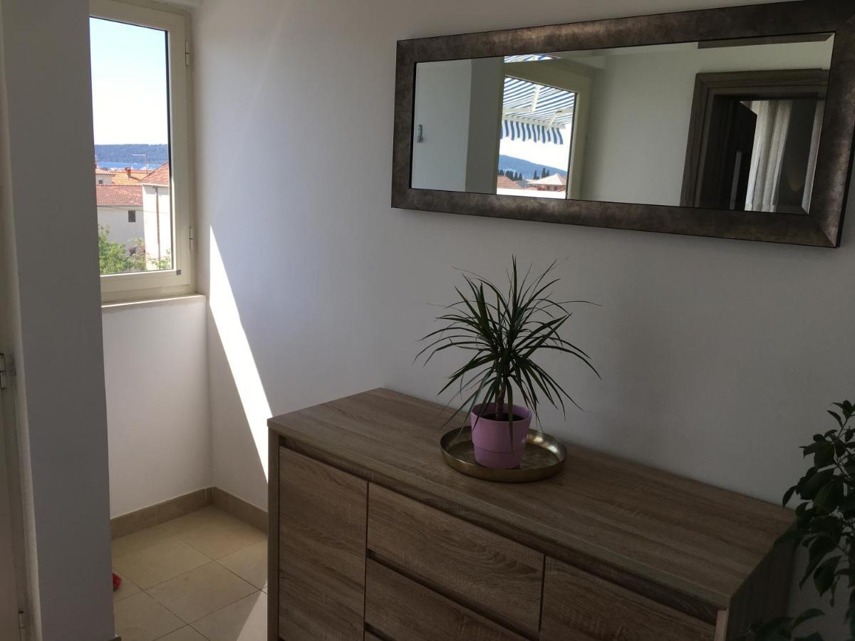 Kairos Apartment Trogir Bagian luar foto